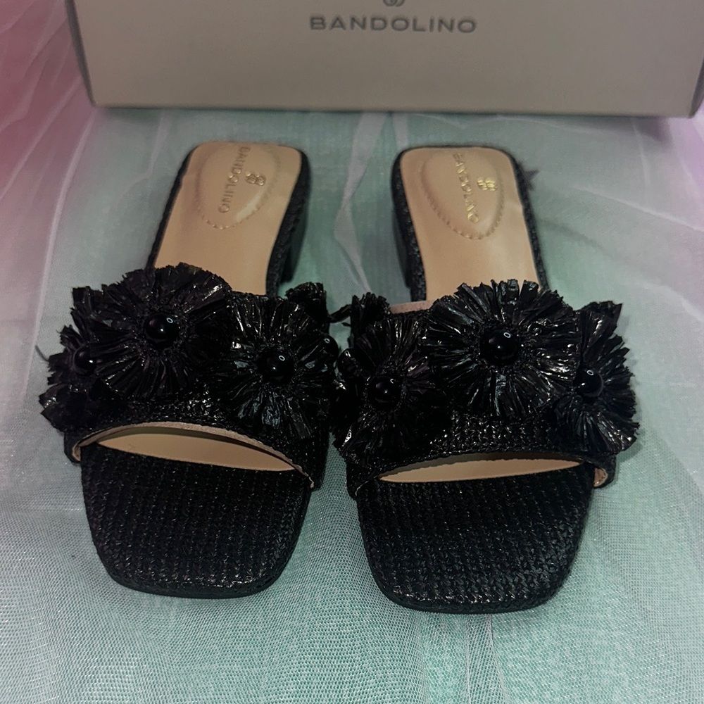 Bandolino Black Floral Slide Sandals
